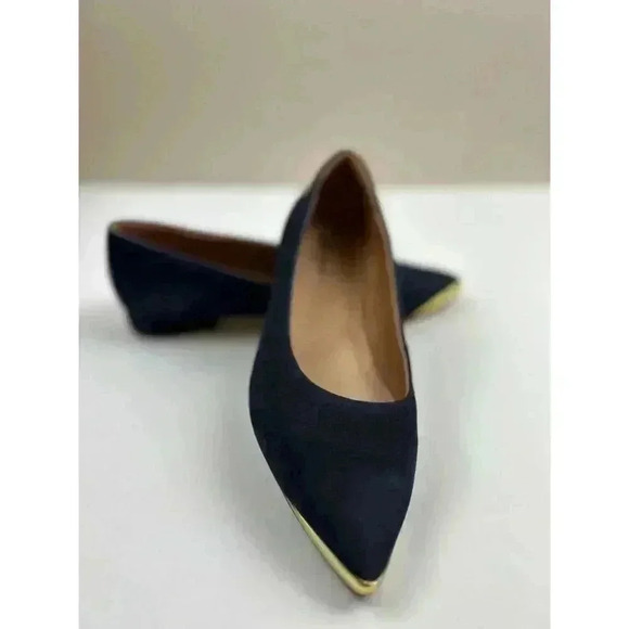 InSignia Flats, Genuine Suede, Made in Brazil, High Quality Shoes Size US6 - Picture 2 of 6